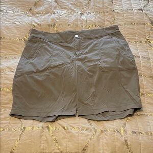 Athleta Women's Gray Bermuda Shorts